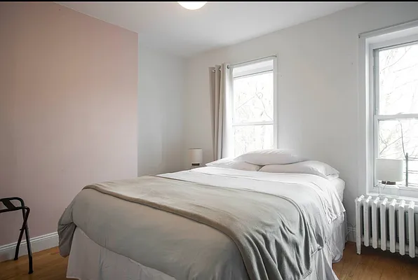 Rented by Douglas Elliman | media 7