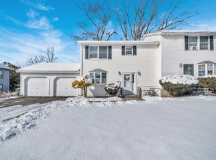 11 Fernwood St, North Andover, MA 01845