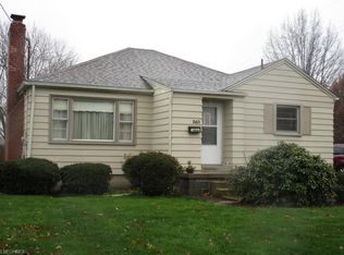 353 Fairview Ave, Canfield, OH 44406