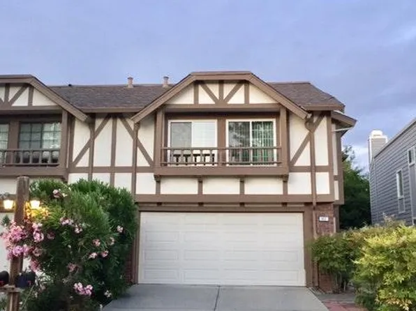 452 Folsom Ct, Milpitas, CA 95035