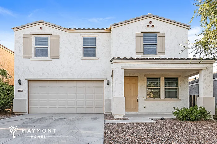 4592 W Horsenettle Dr — Photo 1