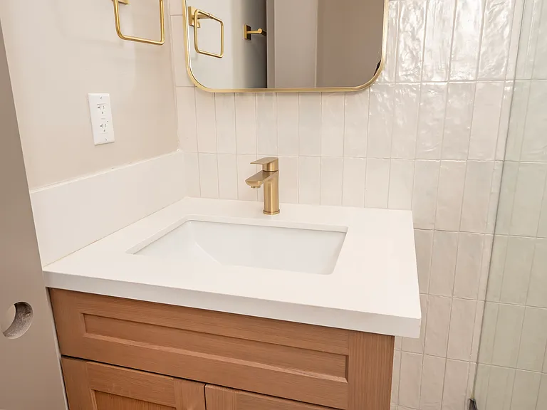 591 E 9th St #1 — Photo 16