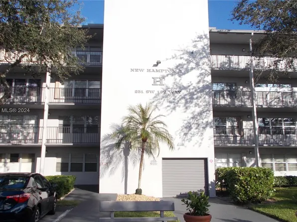 251 SW 132nd Way APT 213H, Hollywood, FL 33027