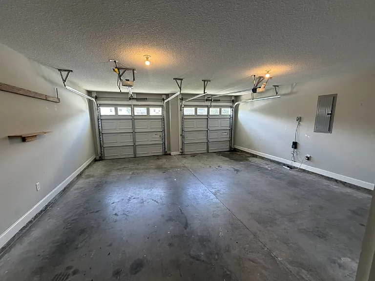 664 Piedmont Ave — Photo 11