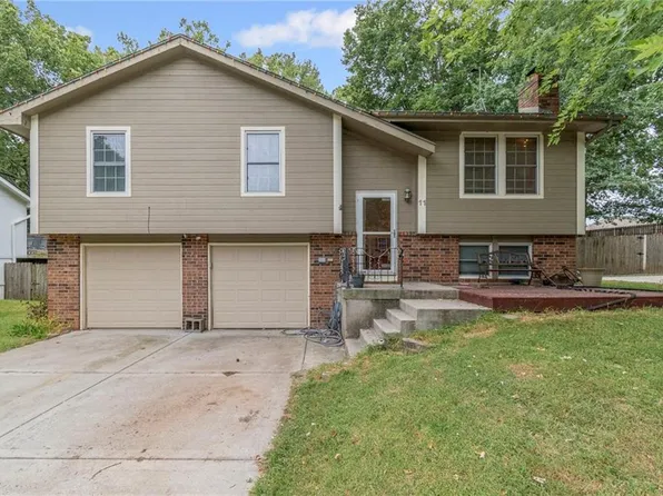 11 NE 90th Ter, Kansas City, MO 64155