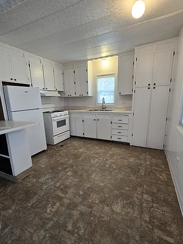 2020 Ua Ave #6 Photo 1