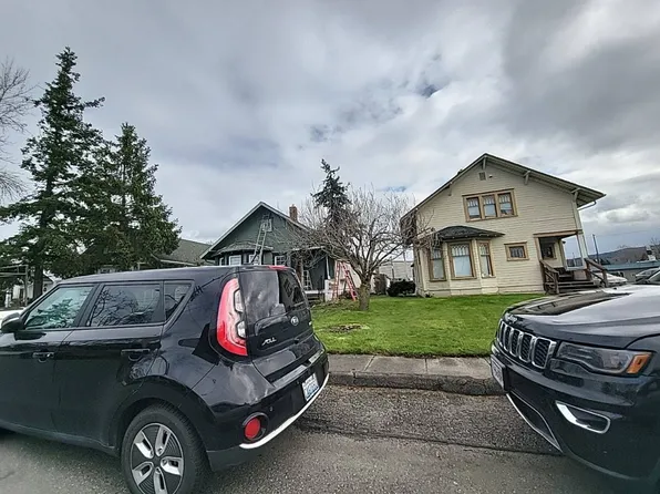 2008 Iron St, Bellingham, WA 98225