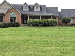 1106 Pear Ridge Dr, Georgetown, IN 47122