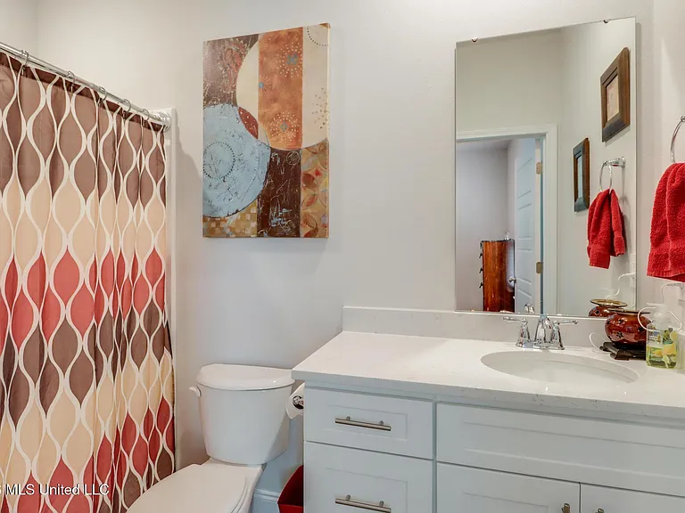 4937 Fern Dr — Photo 25