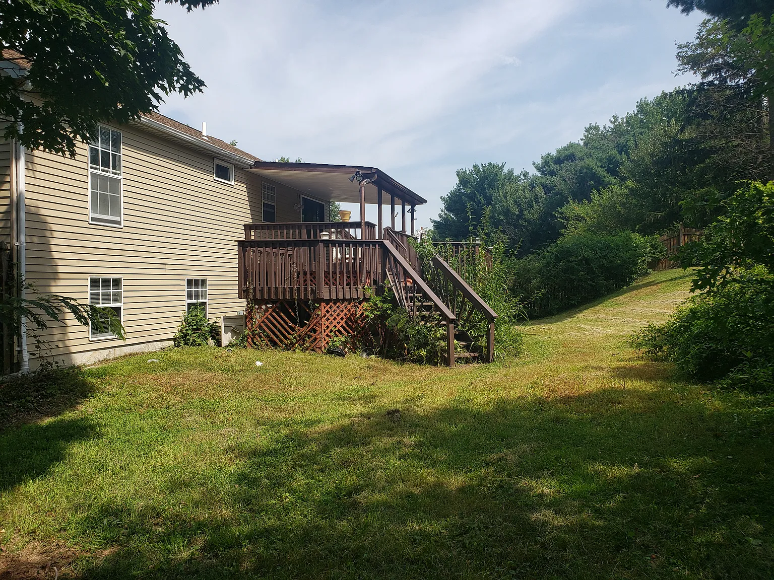 4 bed, 1592 sqft, $2,500 — Photo 3