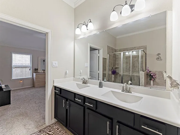 6915 Astrapia Bay Xing — Photo 19