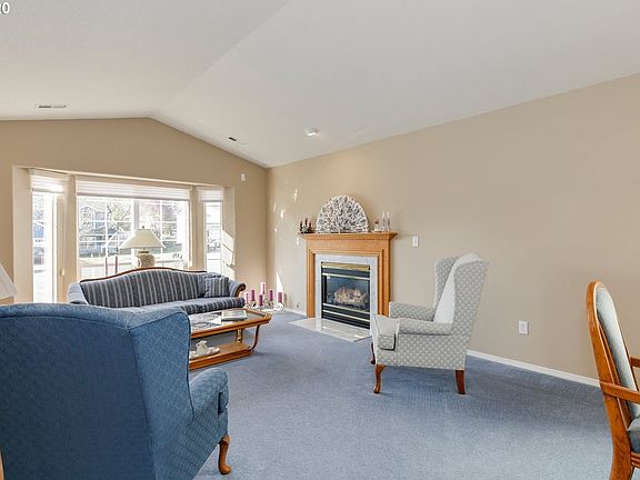 5th image of 8012 NE 101st Cir