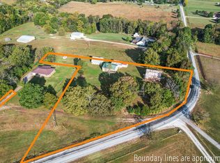 Hummingbird Rd, Elkins, AR 72727