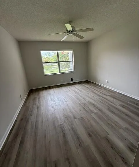 3031 Holiday Springs Blvd #202-7 — Photo 8