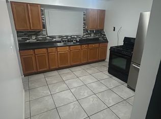 980 Hobart St, Gary, IN 46406