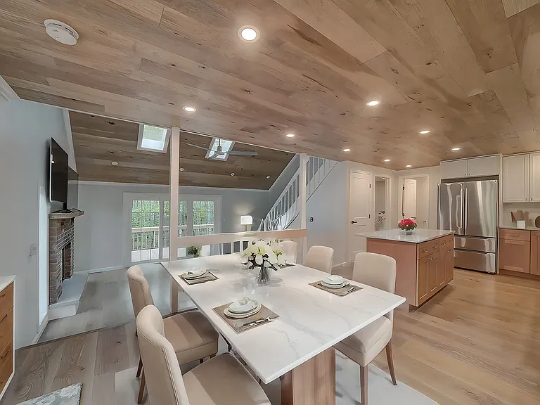 1678 Windemere Ln — Photo 23