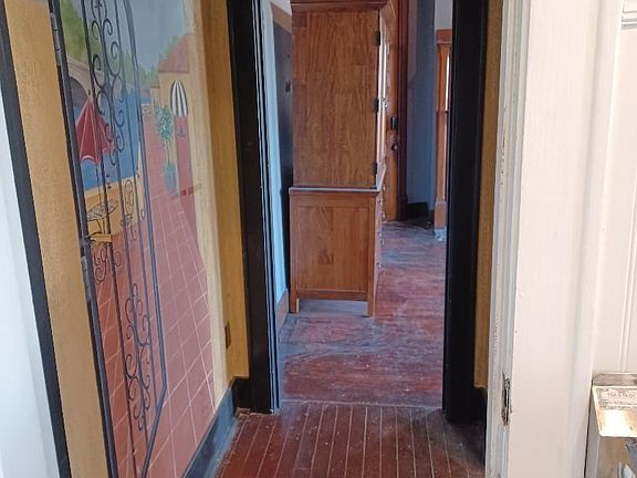 5th image of 415 E Lafayette St #101