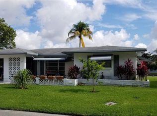 4919 NW 51st Ct, Tamarac, FL 33319