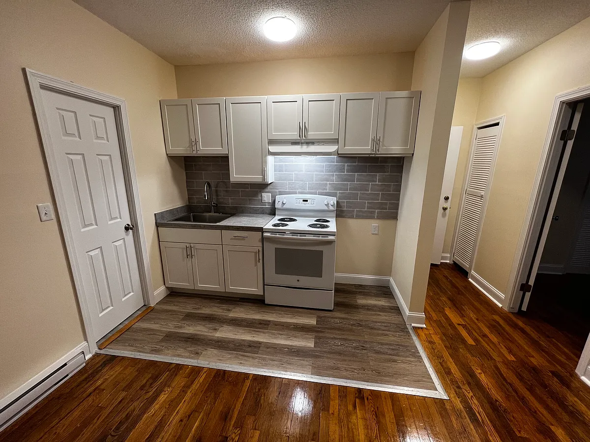 Building Photo - 888 Huntington Ave #3
