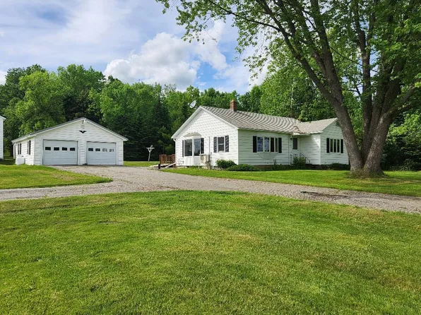 49 Griffin Road, Levant, ME 04456