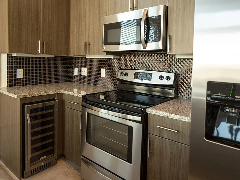 Magnolia Lofts on Vickery — Photo 11