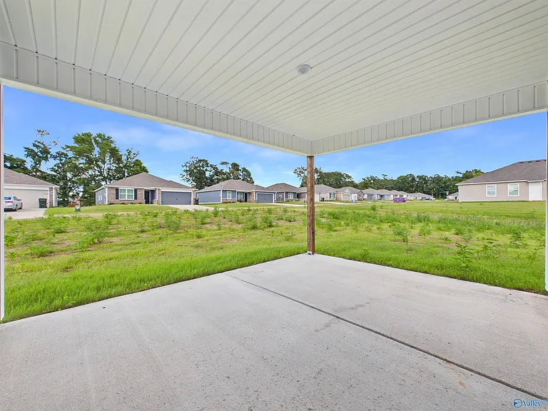 205 Six Pence Ct — Photo 24
