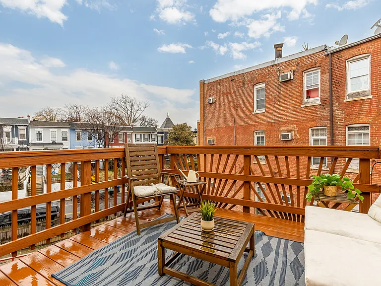 1017 Monroe St NW — Photo 13