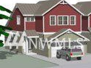 1802 Sakai Village Loop #3, Bainbridge Island, WA 98110