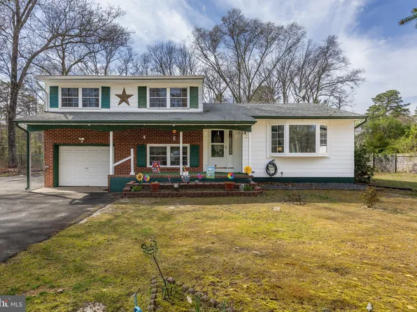 3025 Elwood Rd, Hammonton, NJ 08037