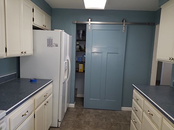 kitchen pantry