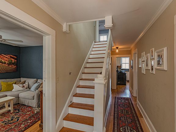 2nd image of 301 Myers St