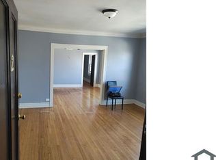 5105 W Augusta Blvd #2W, Chicago, IL 60651