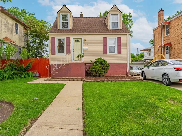 7940 W Summerdale Ave, Chicago, IL 60656
