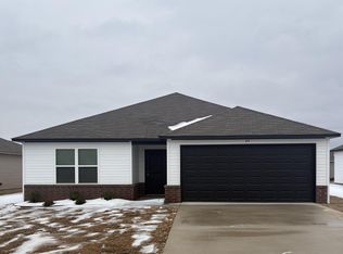 24 Hearthstone Trl, Vilonia, AR 72173