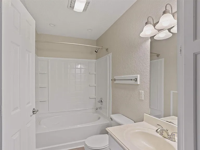 11700 League Line Rd #122 — Photo 5