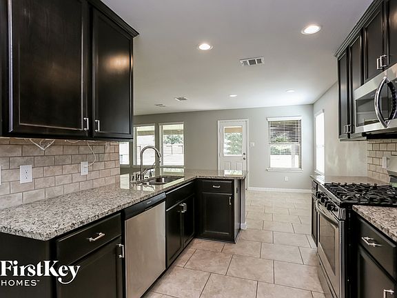 5th image of 3046 Specklebelly Dr