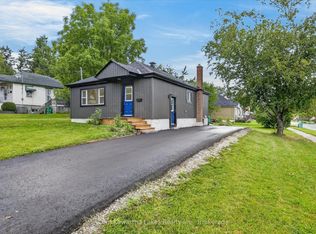 1028 Western Ave, Peterborough, ON K9J 5W4