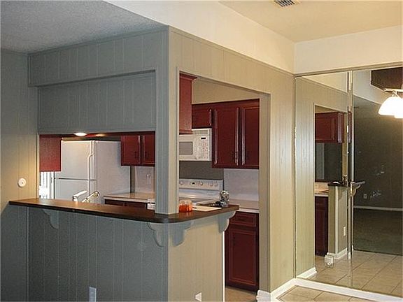 Looking toward the kitchen from the living room.