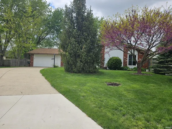 4026 Blythewood Pl, Fort Wayne, IN 46804