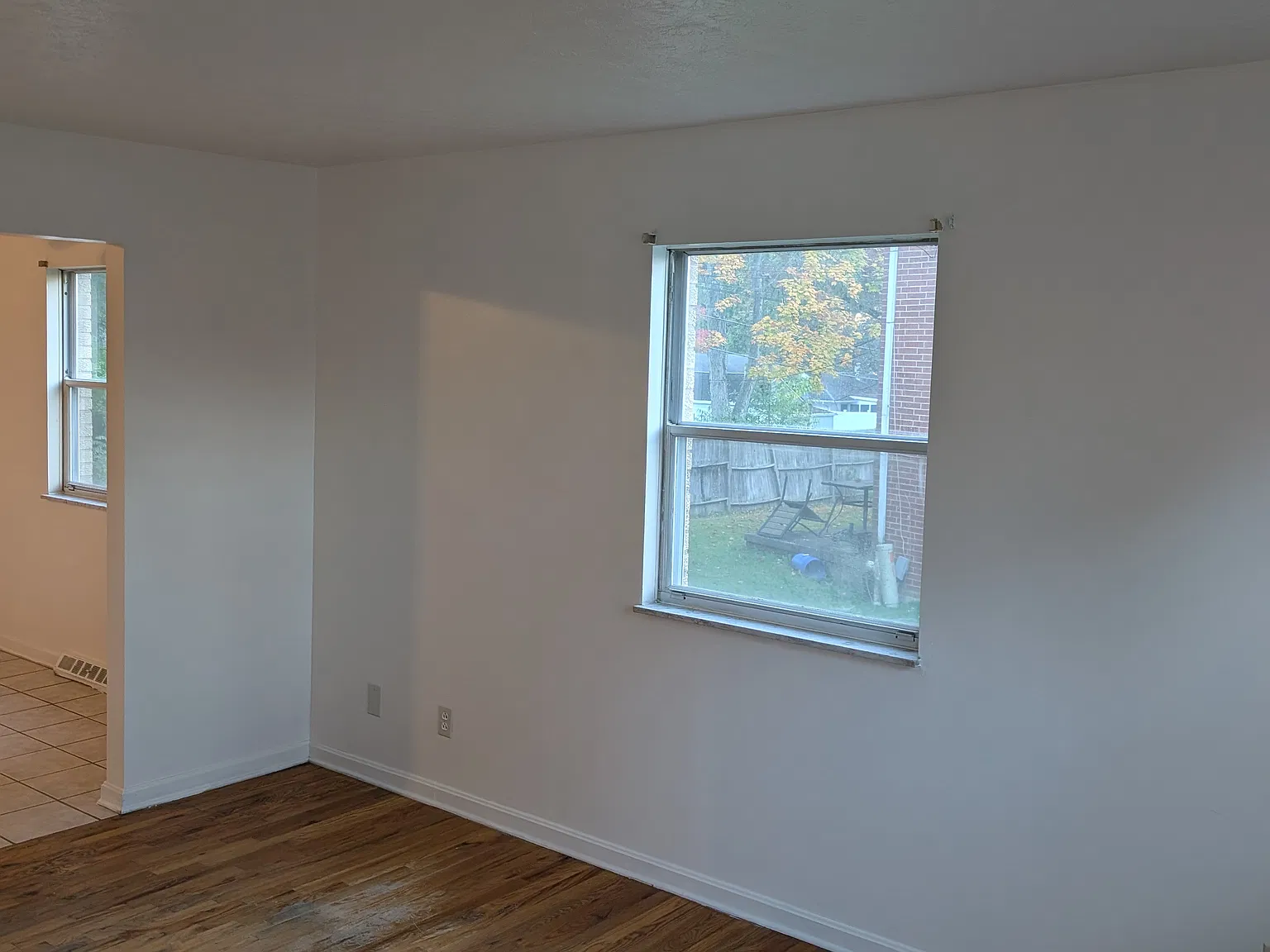 535 W Highland Ave — Photo 3