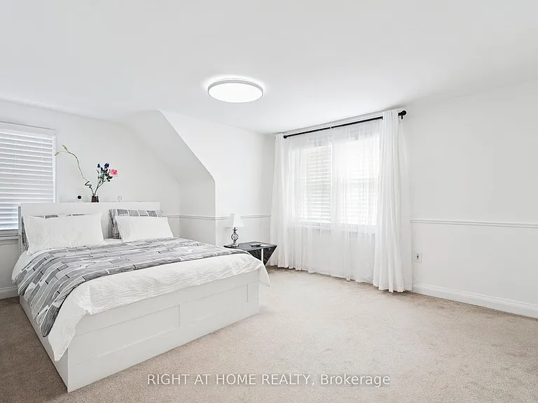 105 Glenridge Ave — Photo 31