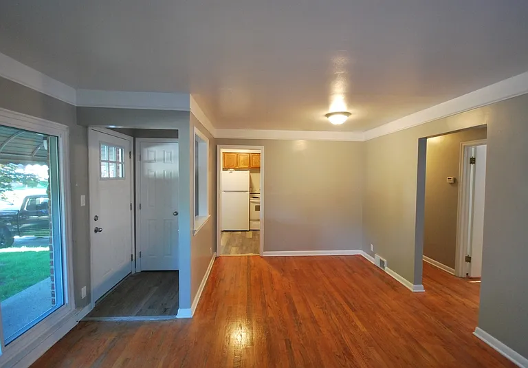 20516 Denby — Photo 2