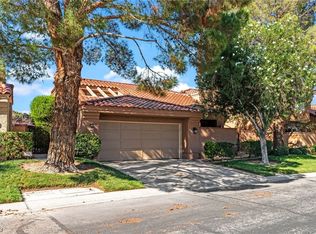 7676 Boca Raton Dr, Las Vegas, NV 89113