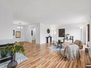 26 Seton Hall Drive #514, Newark, NJ 07103