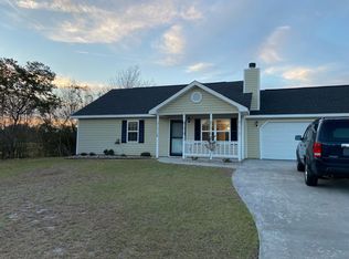 111 Parnell Rd, Hubert, NC 28539