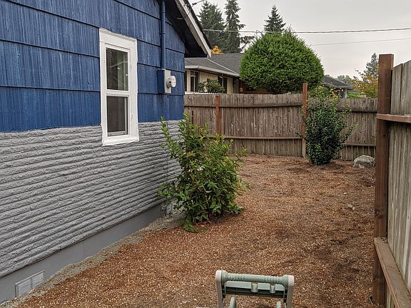5th image of 11216 59th Ave S #1