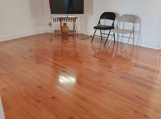 22-29 38th St #1, Astoria, NY 11105