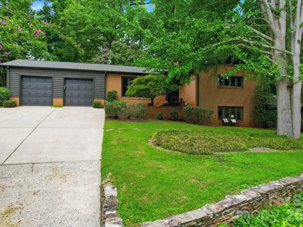 515 Dogwood Ln, Belmont, NC 28012