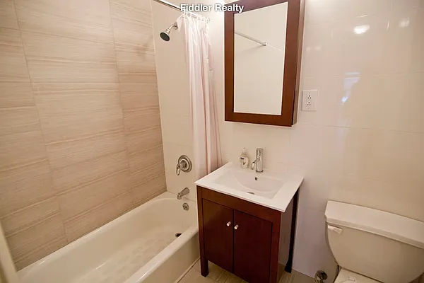 Rented by Fiddler Realty | media 58