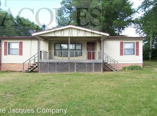 768 Red Top Rd, Fair Grove, MO 65648